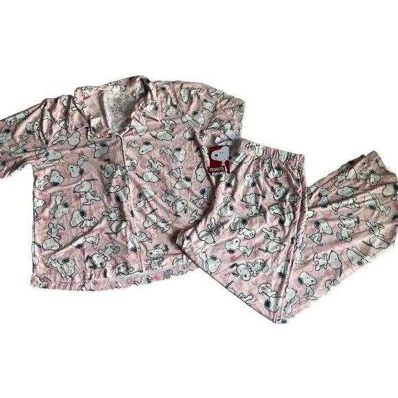 Peanuts SNOOPY Pink Women’s Sz XL Pajama PJ Set Pants Short Sleeve Soft NEW - Picture 1 of 9